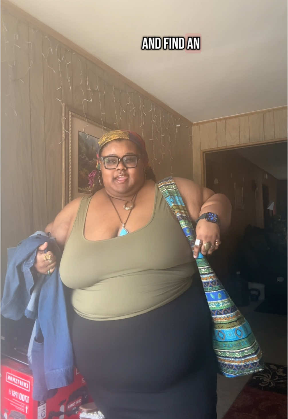 Smelling like brown sugar & vanilla 😘#lilwithdalocs #plussizeedition #plussize #plussizecontentcreator #plussizefashion #apronbelly #earthgirlaesthetic #fyp 