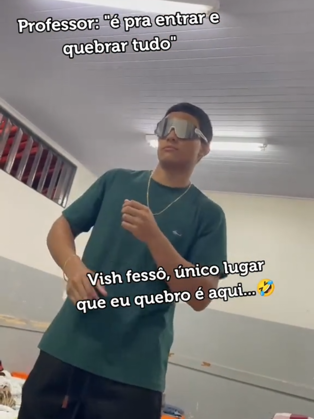 resenha de alojamento... a melhor 😮‍💨 #fy #fyp #entretenimiento 
