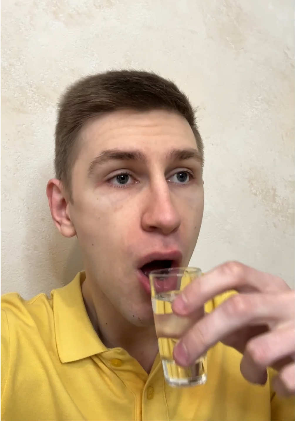 🔥 ВЫПИЛ ВОДОЧКИ