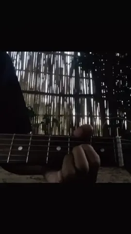 (ရှေ့ဆက်ရန်မရှိ)အသံမညီတာတွေchordများတာတွေရှိပါတယ်။(beginner)မလို့ပါ။စိတ်လည်းညစ်နေလို့ပါ။#fypシ゚viral #fypシ #Guitar #CapCut 