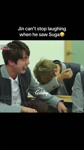 ‼️Jin was laughing at his dad jokes. Its my edited. Chill❗️The windshield laughs 😂😂😂#jimin #bts #jin #seokjin #namjoon #jhope #yoongi 
