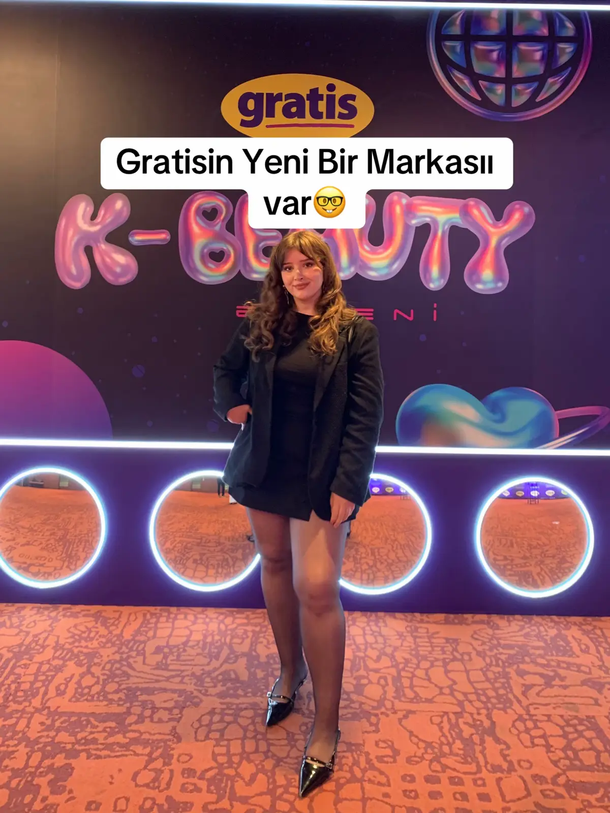 Ürünler 200-300₺ arasıı  reklam yoktur  #astra #gratisyeni #astramakeup @Gratis 