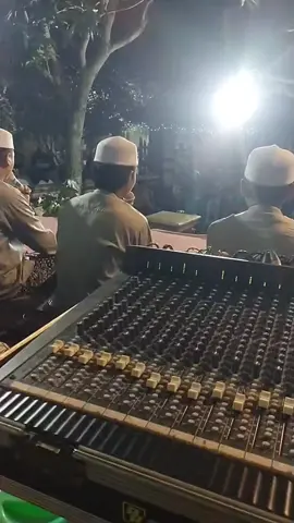 kembali hadroh tanpa modul dan tanpa compres vokal 😁😁 belive or note  #hadrohpusatsabilu_taubah #soundsystemindonesia #soundclarity #pintu_riski_audiolighting #hadrohsholawat 