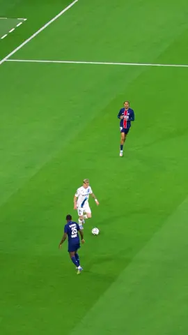 #psg #marquinos🇧🇷 #marquinhos #bresil #footbal #parissaintgermain #pourtoi #vue #2025 #final #et 