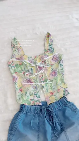 If you love flirty, feminine tops, don’t sleep on this one!#summervibes #summeroutfit #springvibes #summertops #tops #basictop #goingouttop