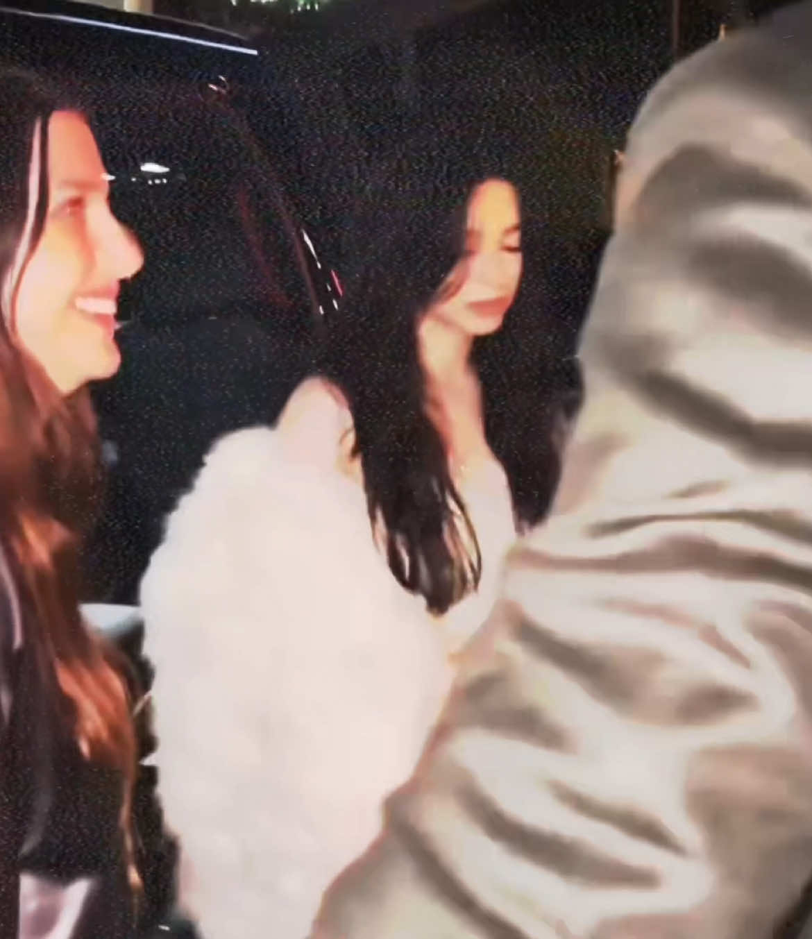 she acts like she wants to attract women (and it’s working) #mikeymadison #mikeymadisonedit #anora #anoraedit #anoramovie #scream5 #amberfreeman #amberfreemanedit #anoramikheeva #fypシ 