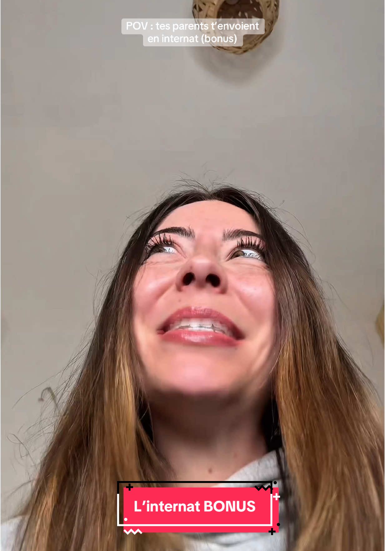 Réponse à @kim 🥀 Du coup, êtes-vous vraiment sûrs qu’elle laisse Willy entrer ? 😱🤣 #humour #pourtoi #foryou 