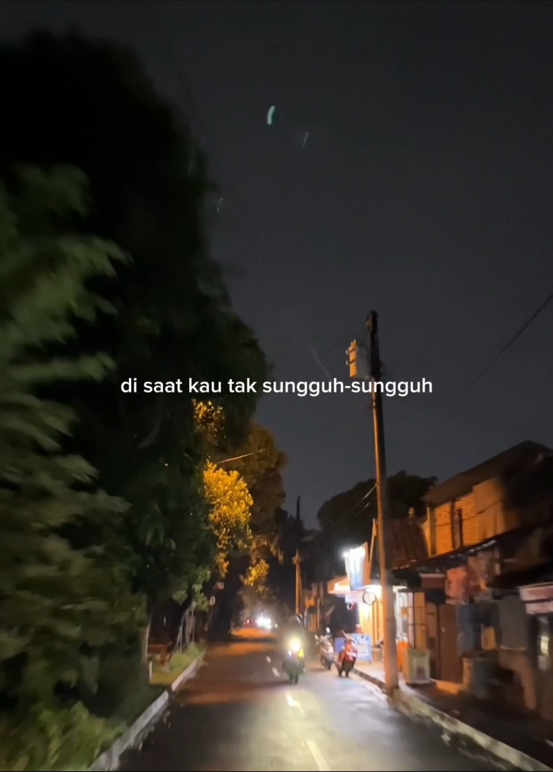 🔪🔪 - - - #yovieandnuno #tanpacinta #liriklagu #lyricsvideo #4u #xybca #foryoupage 