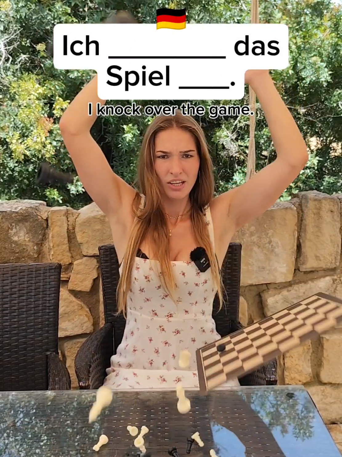 Du möchtest mit mir dein Sprechen verbessern? 🤩 Melde dich jetzt für meinen Konversationskurs an!  #lernedeutsch #learngerman #learninggerman  #deutschland #deutschtipps #deutschmitdana #A1 #A2 #B1 #B2 #C1 #c2 #vokabelnlernen #adjektive #kollegen  #german #gesellschaftsspiel #kartenspiel 