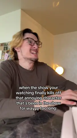 😭😭