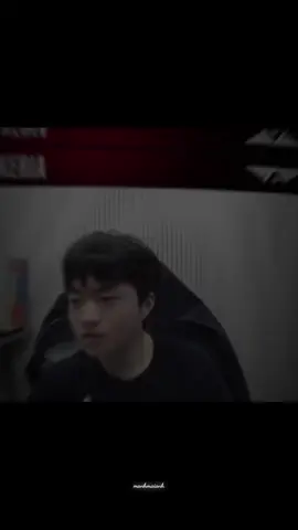 Yêu các chị được rồi có cần phải lạy như vậy không hả Minseokie =)))))))))))))))) #keria #ryuminseok #trending #viral #fyp #foryou  cre vid: Sở thú nhà T1(fb)