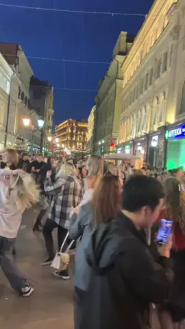 #moscow #russia #🇷🇺 #Красный нейдан #москва #война #победа #nightlife #россия #