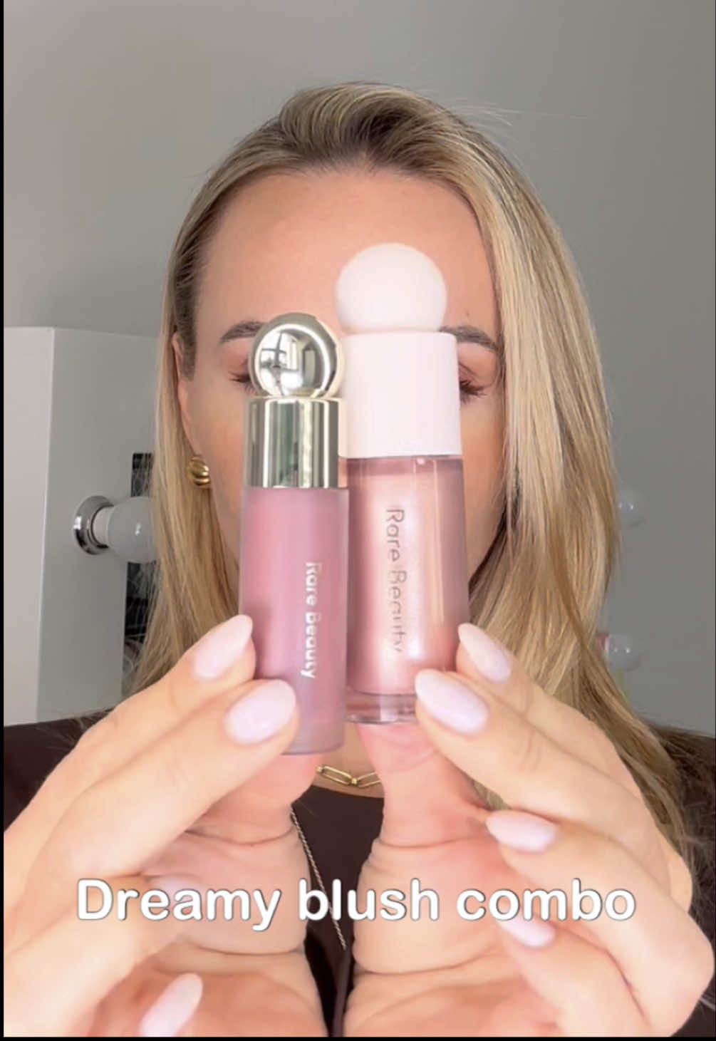 Dreamy blush combo 🌸✨ save for later✔️ @rarebeauty  Highlight - enchant ✨ Soft pinch blush - happy 🌸 #ukmakeupartist #softpinchliquidblush #highlighters #blusher #blusherandhighlighter #beautyhacks #makeuphacks #over40makeup 