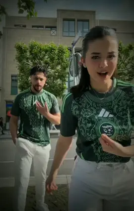 الجيريا دمي حار...  #شعب_الصيني_ماله_حل😂😂 #ines_mozo #نزار_موزو_ايناس #اكسبلور @ايناس🦋🇩🇿 @⚡️MUZO⚡️ 