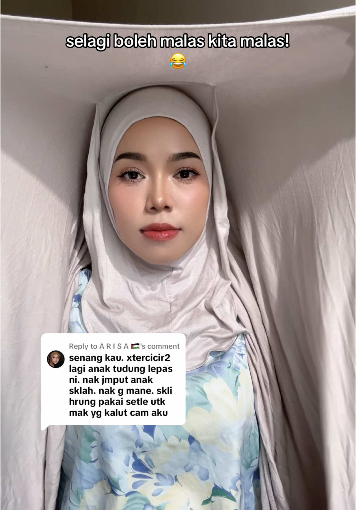 Replying to @A R I S A 🇵🇸 betul! nak bersiap skincare make up je dah stengah jam. lagi nak iron tudung, cari inner.  koser laaa 😂  #shawlmalas #shawljersey #shawlviral 