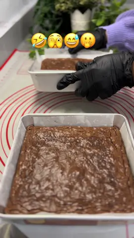 🎯 هل حلمتِ تصنعين براونيز يخطف القلوب من أول قضمة؟ 🎂 دورة البراونيز الاحترافية تبدأ الآن! 🍫✨ 🔹 مو بس وصفة… هي خبرة سنين، وأسرار طهاة، وتقنيات تميزك عن الكل! في دورتنا راح تتعلمين: ✅ القوام المثالي: لا جاف ولا معجون ✅ سر الطراوة والنكهة العميقة ✅ أفضل أنواع الشوكولاتة المستخدمة ✅ التغليف الجذاب والتقديم الاحترافي ✅ كيف تبدأين مشروعك من البيت وتحققين دخل ثابت 💸 💻 الدورة أونلاين – تابعيها من أي مكان وفي أي وقت يناسبك! 📃 للمبتدئات 100% – لا خبرة؟ ولا يهمك، نشرح خطوة بخطوة! 🎉 جاهزة تحوّلين شغفك إلى مهارة ونجاح؟ رابط الواتس ف البايو افتحوه ف المتصفح#هاشتاقات_تيك_توك_العرب 