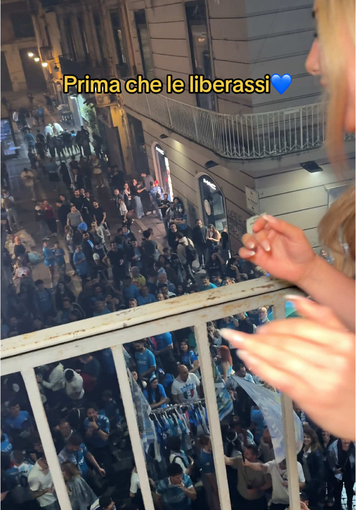 Eravate già super carichi!💙 #krippy #napoli #calcio #napolicalcio #scudetto #campionato #seriea #sscnapoli #girl 