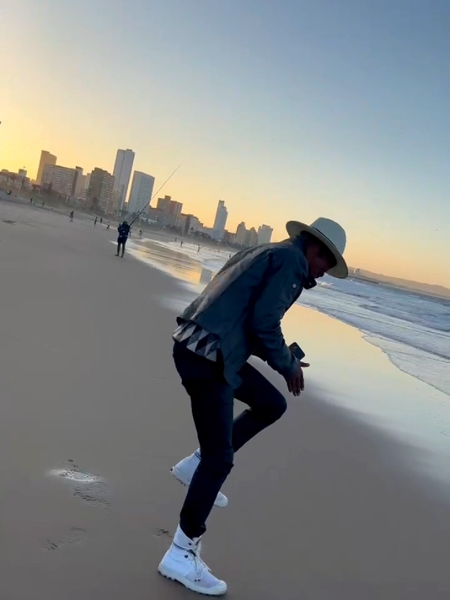 #Ivaka 🔥🔥 @Aubrey Qwana featuring @mnqobi_yazo & Ibhinca Lakwa Nongoma ❤️!. 