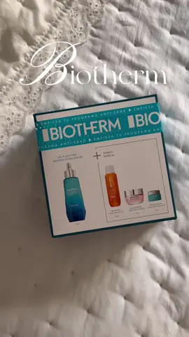Los cofres de Biotherm que son perfectos para el neceser en estas vacaciones 🫰🏼🌸 #regalodebewaterlover  @Biotherm #skincare #lifeplankton