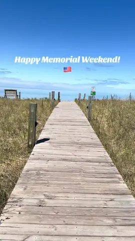 Memorial Weekend 🇺🇸 #fyp#memorialday#lakesuperior#greatlakes#north#beach#flag#fyp