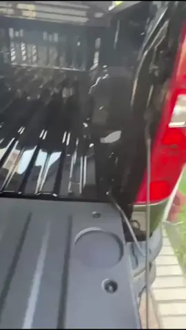 Bandeja de 20 galones para hacer cambio de aceite a tus carros. #car #truck #tractor #oil #oilchange #mechanic #electric #drain #autoservice #fyp #Foryou #parati 