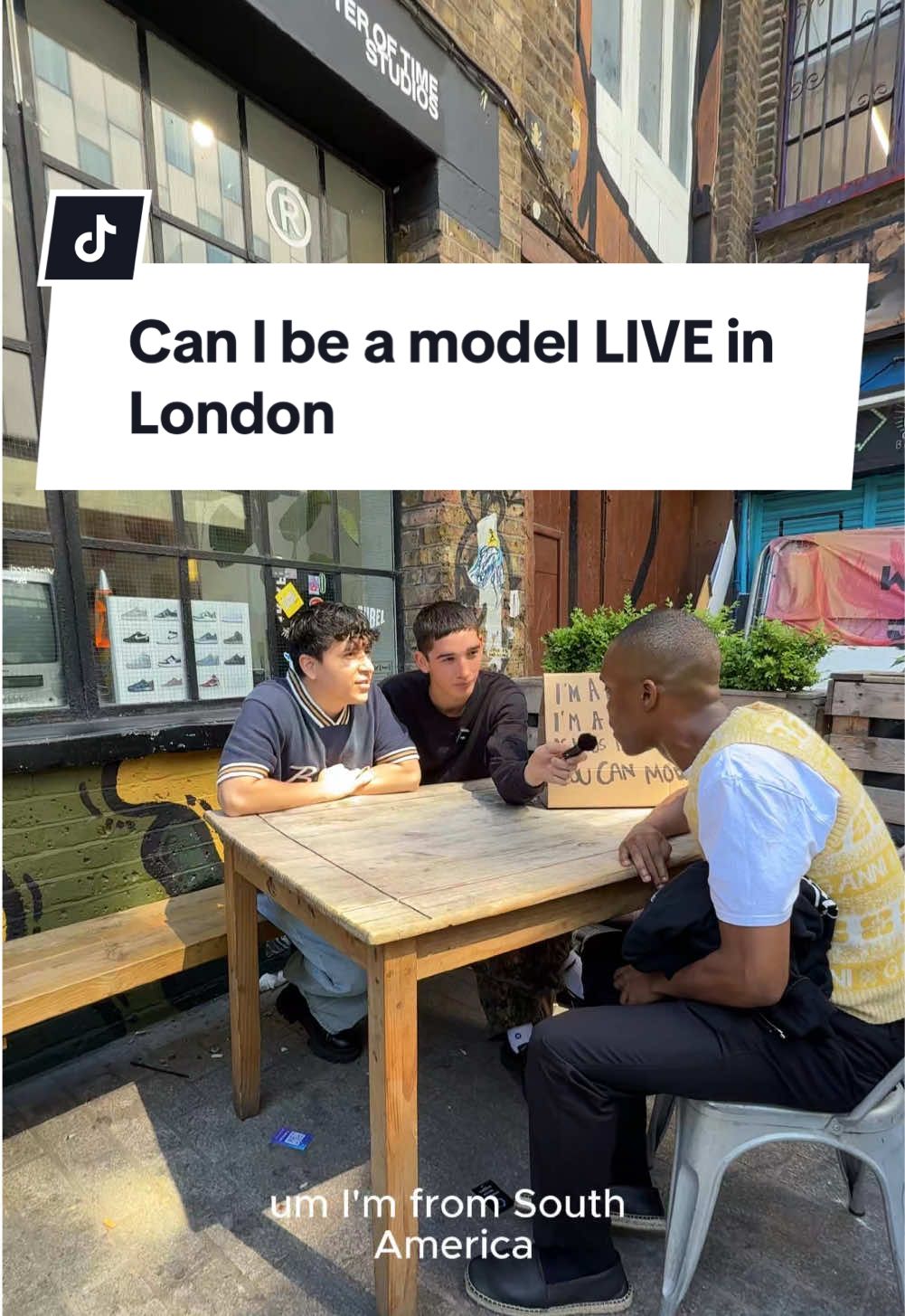 Can I be a model LIVE in London w/ @Felix #canibeamodel #model #modeling #modelmixer 