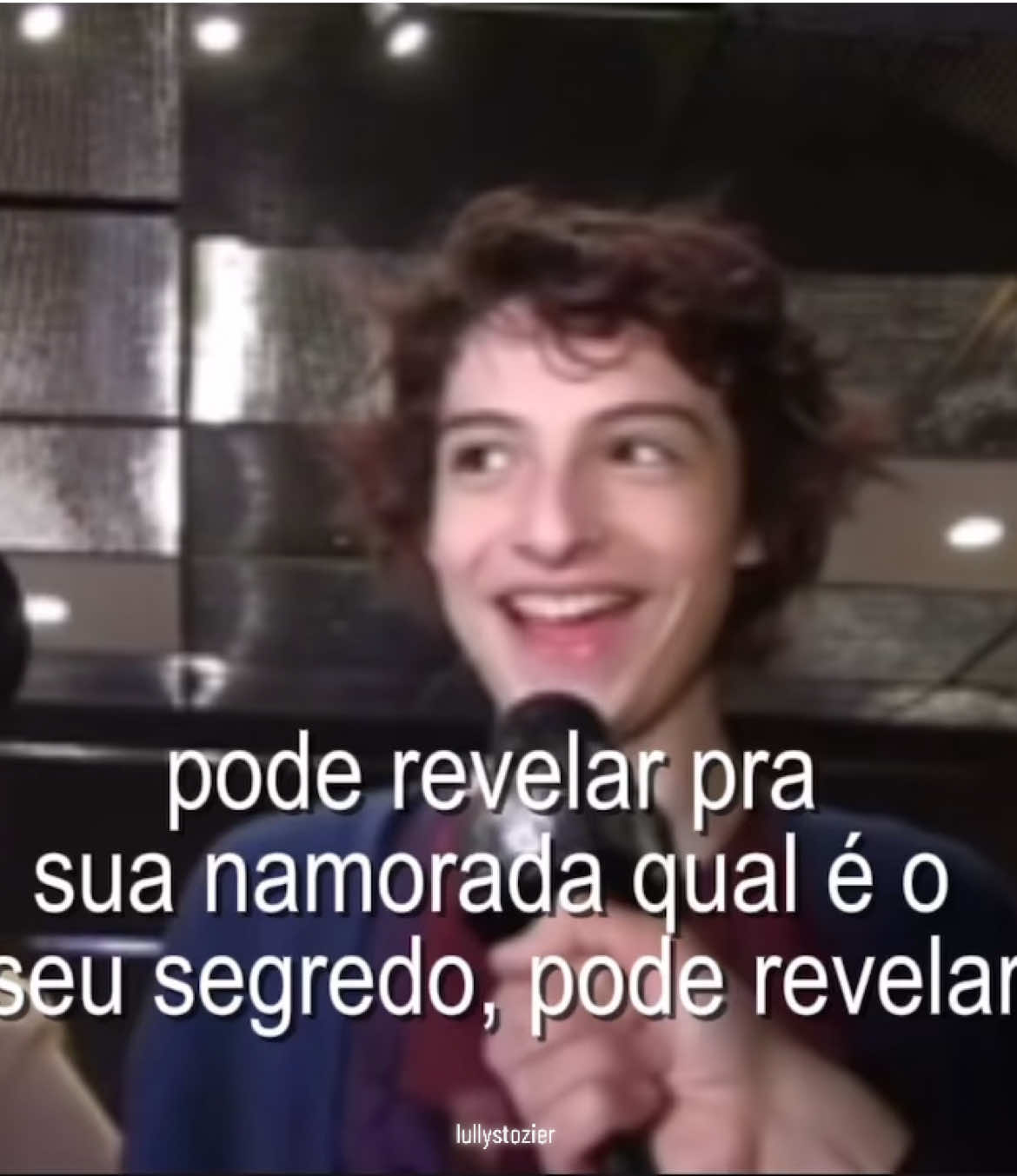 voce sabe que eu nao gosto de homem careca 🤬🤬🤬🤬 #finnwolfhard #meme #finnwolfbald #buzzcut #finnwolfhardbuzzcut #finnie🐸 #xybca 