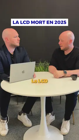 La LCD, c’est mort en 2025 ? ❌🏡 Pas vraiment…. Ok il y a de plus en plus de lois Ok il y a des locataires qui peuvent dégrader les lieux Ok ça demande plus de gestion Mais Si les gens sont freinés par les lois ça nous laisse plus de place pour profiter de ce marché en utilisant les lois à notre avantage Tu peux filtrer tes locataires et généralement plus le prix de la nuit est élevé et plus les locataires sont respectueux Aujourd’hui avec l’automatisation tu peux tout gérer à distance Da’ailleurs 👉 Commente 