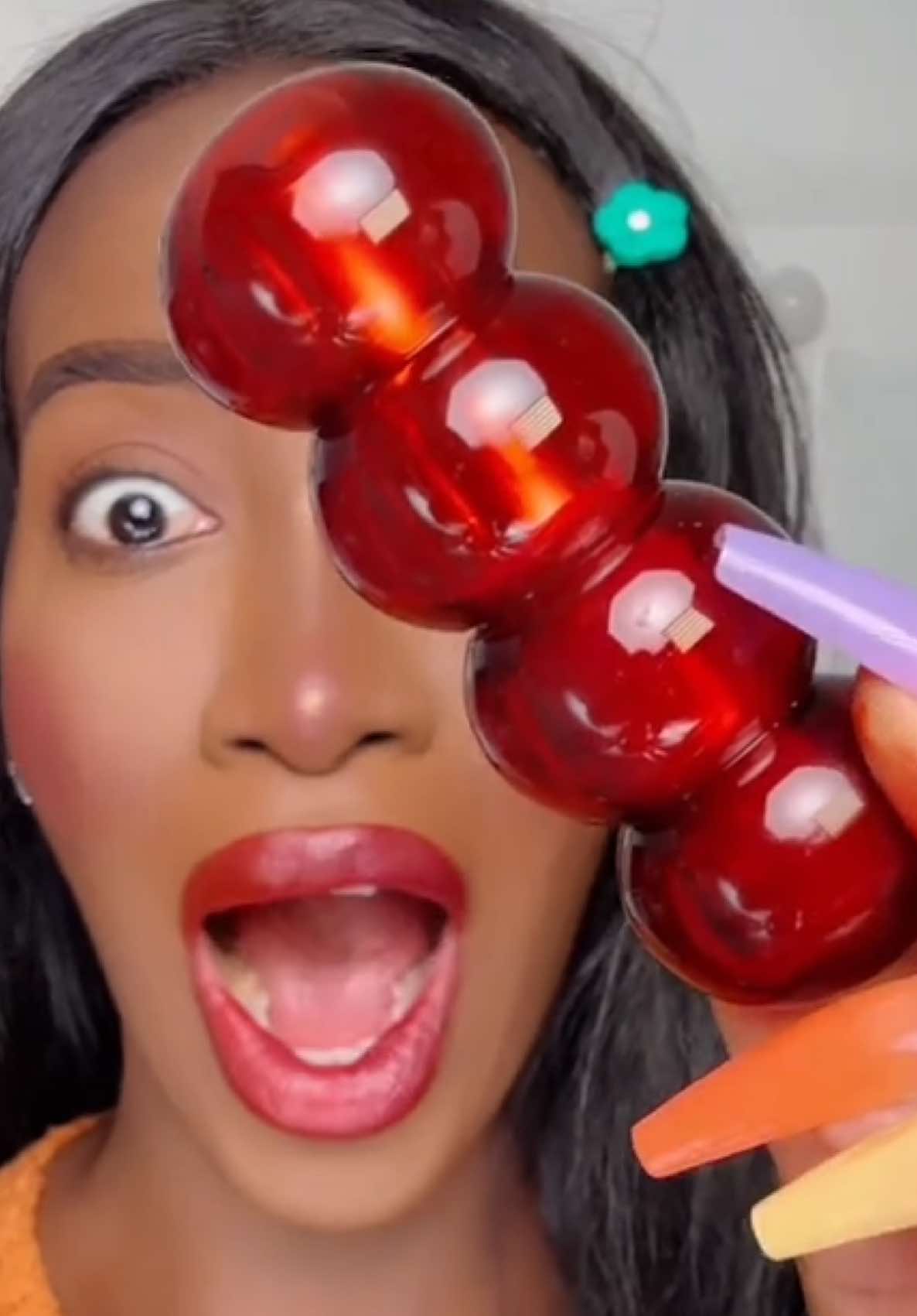 Finally a Lip Plumper that works 💋 #beauty #makeup #vfx