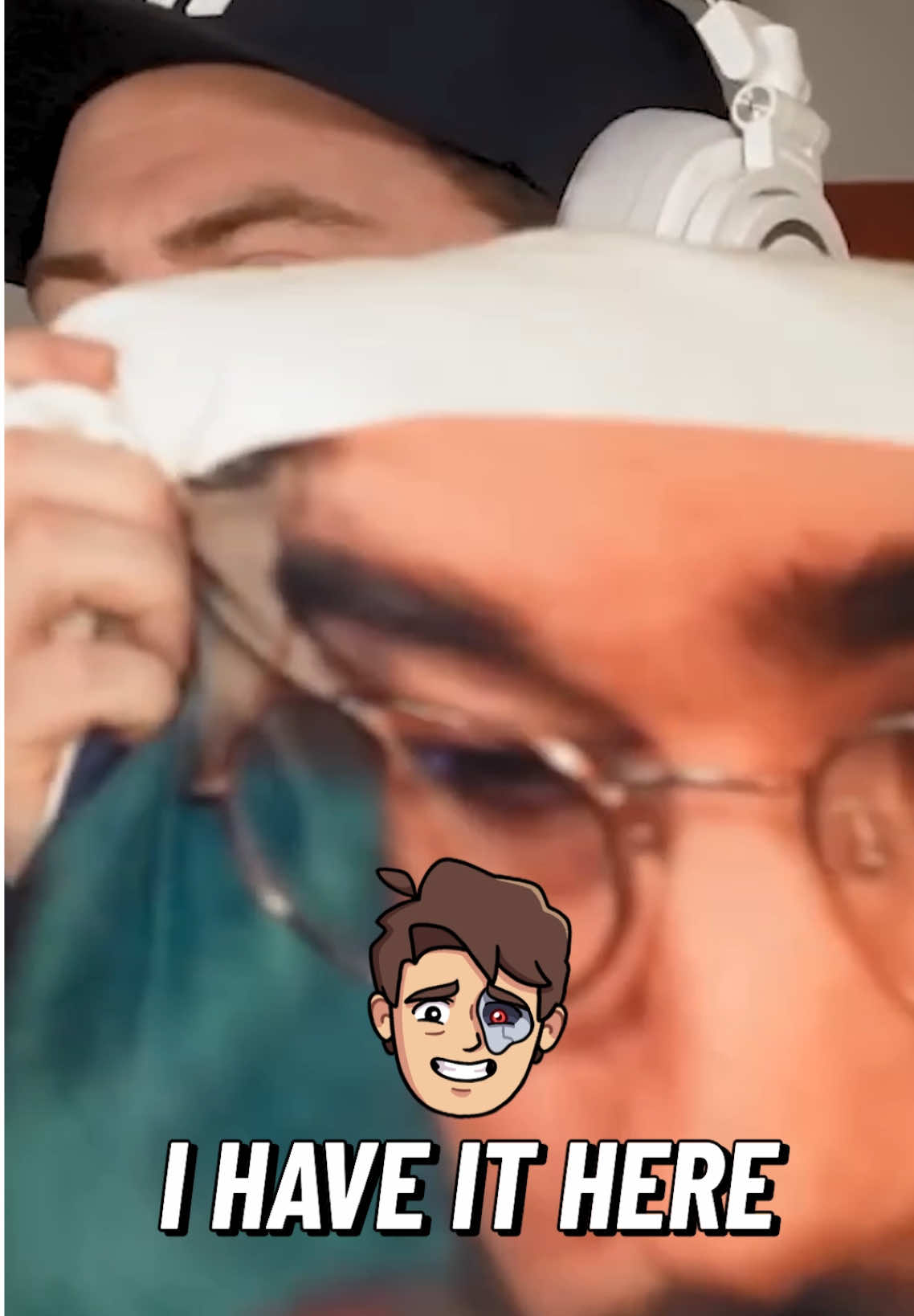 Nogla pillow is crazy 😂 #nogla #vanosscrew #gta5 #gaming #fyp 
