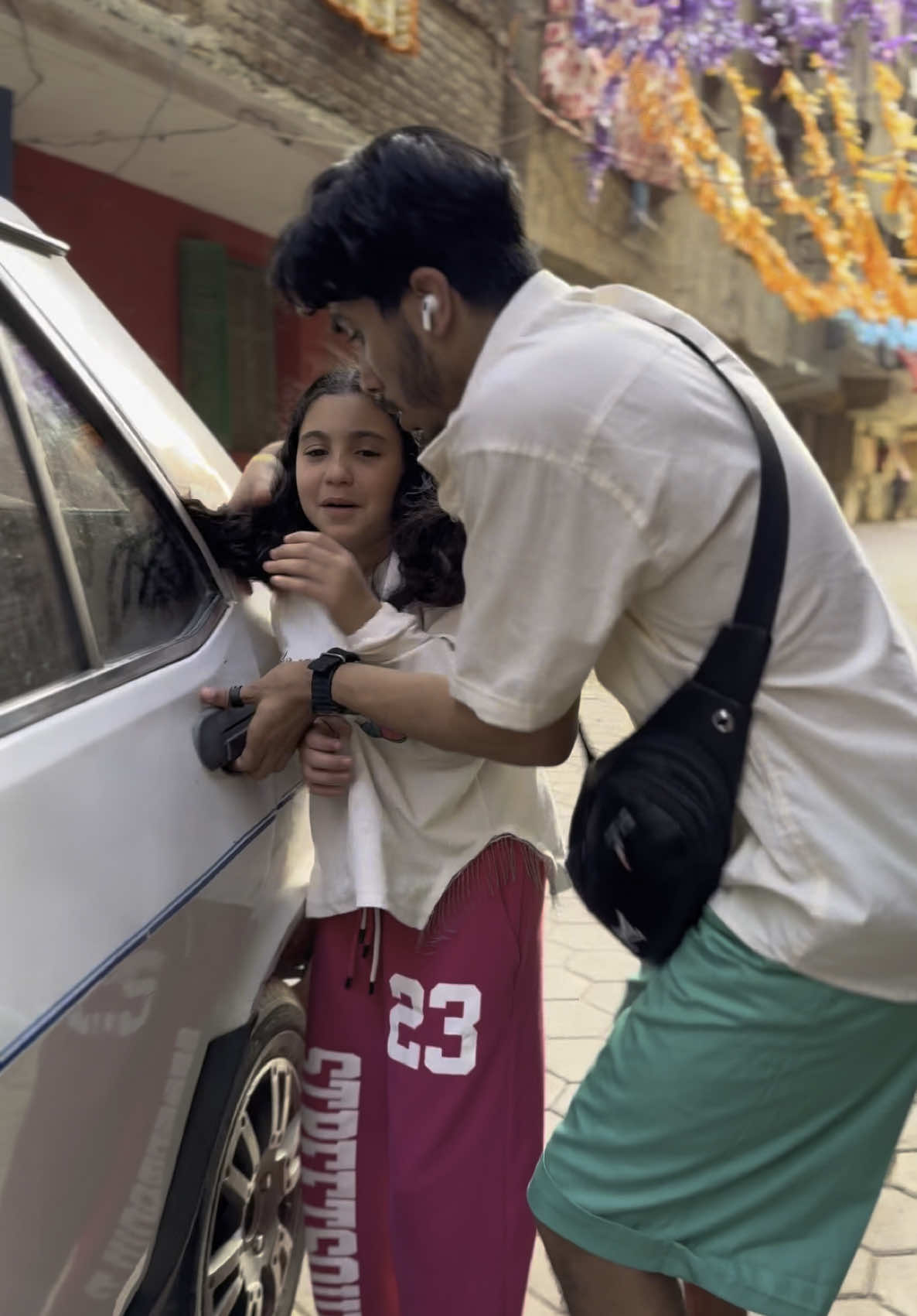 بسبب التلفون بنتي كانت هيحصلها كرسه 😱