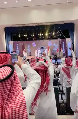 الف مبروك لقبيلة حرب عامه 👏🏻#ممدوح_البدراني#شاعر_الابداع#حركة_إكسبلور#شعراء_حرب#الحربي#محاوره#الشعر#قبيلة_حرب#سالم_الطريسي 