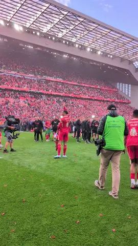 LEGENDS ❤️ #PremierLeague #VanDijk #Hansen
