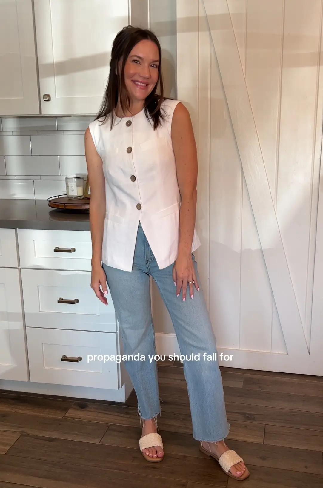 I swear I’m cooler than my views would lead you to believe 😂 #contentcreator #smallcreator #smallcreatorsupport #microinfluencer #momcreator #newcreator #growth #engage 