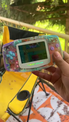 camera couldn’t capture the ips screen right but it’s a lot brighter irl LOL anyway, showing off my gba again :) #gameboy #nintendo #nostalgia #gameboyadvance #retro 