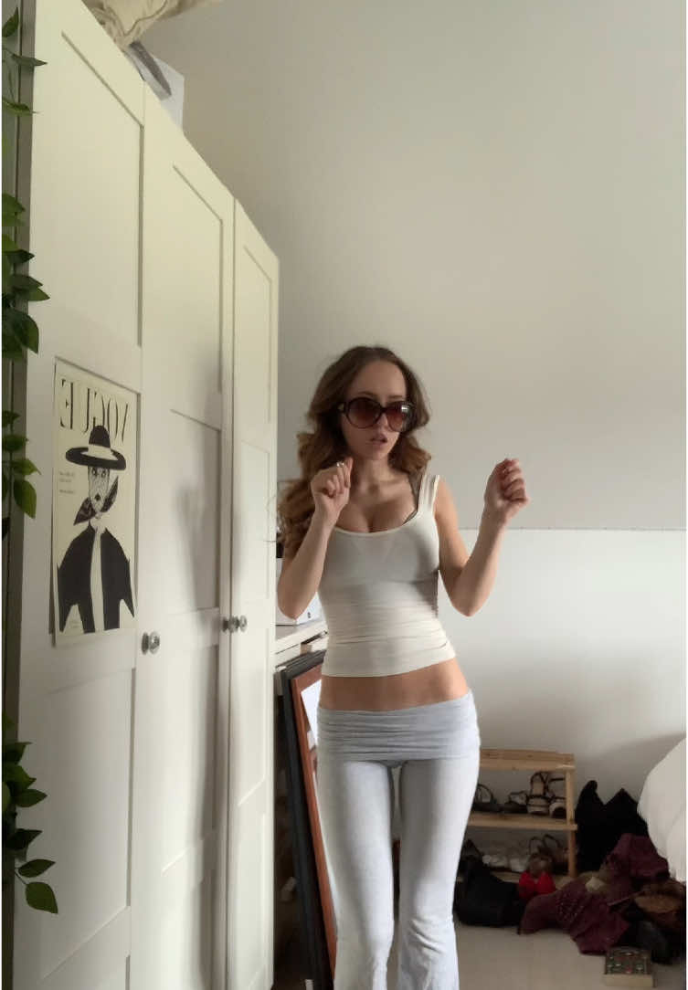 if you can’t tell i’m currently obsessed with this dance