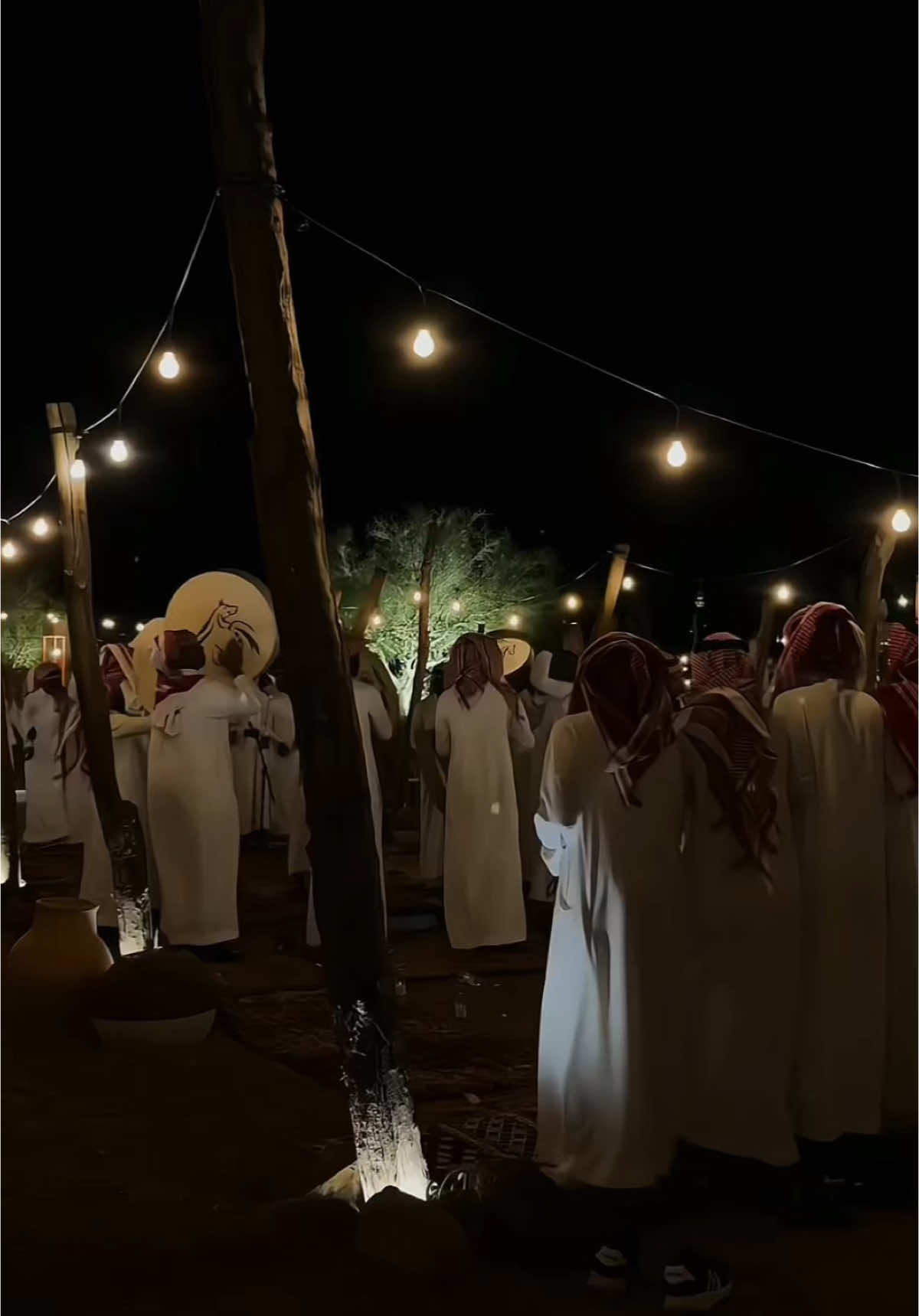 وسط دربي صدفه لاقيته في دربي..#منشن_للي_تحبه #سلطان_بن_مريع #حب #حبيبي @سلطان بن مريع #شيلات_حب #صدفه #قصة_حب #شيلات_روعه_خواطر_ذوق #شيلات_حزينه #شيلات_طرب #شيلات_ذوق #شيلات_فخمة❤️ #شيلات #سامري #سامريات #قوالب_ساري #قوالب_كاب_كات #قوالب #اكسبلور #اكسبلورexplore #اكسبلورر #اكسبلور_تيك_توك #fyp #foryou #funny #fypシ゚ #fypp #fyppp #viral #viralvideo #viraltiktok #video #CapCut 