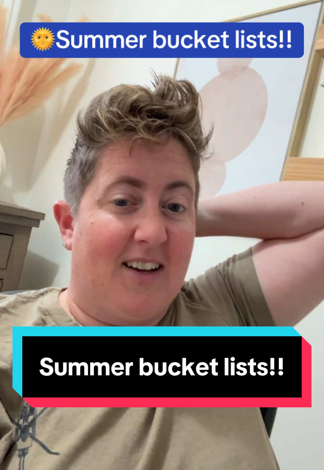 Our family makes a bucket list for summer! It helps us figure out what the kids want to do and encourages us to get out and have family time together #bucketlist #familytime #parents #summerbreak #craft 