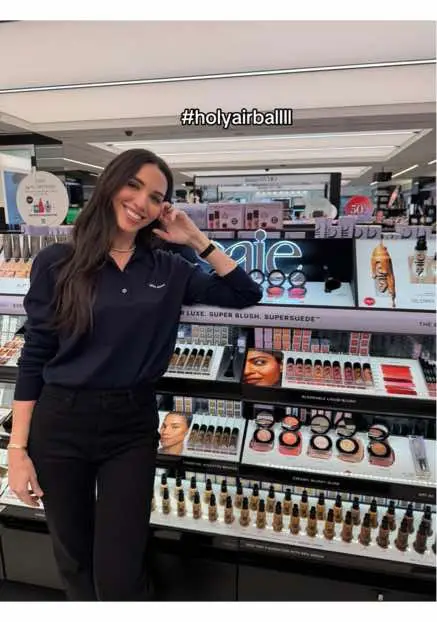 @Laney #saiebeauty #beautyfounder #holyairball #sephora 