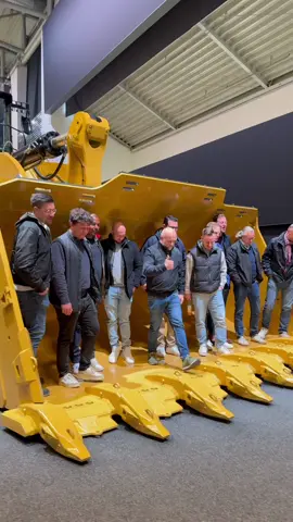 Cat 992 wheel loader at Bauma 2025