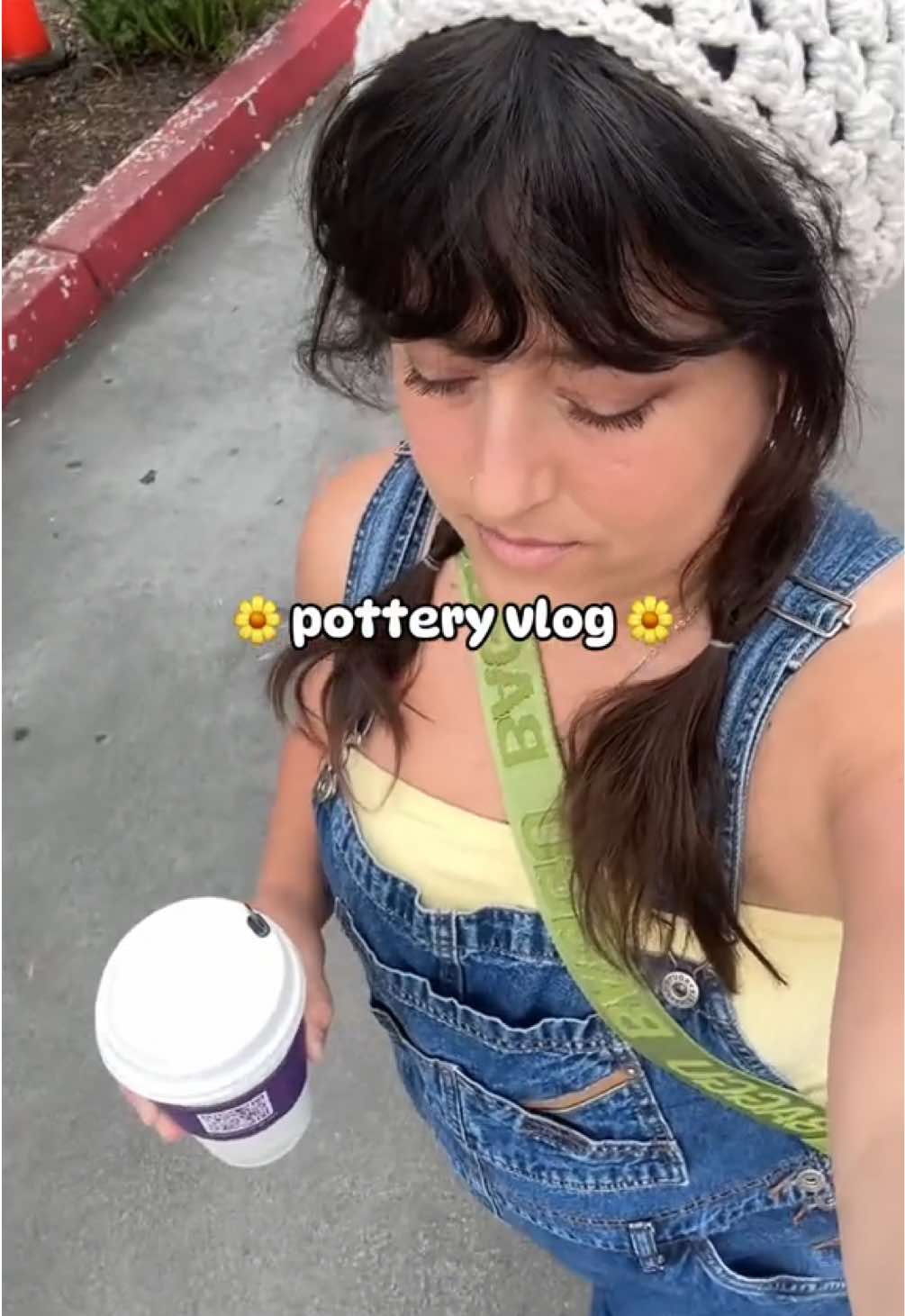 currently accepting tips (for working with bats) 🦇  #pottery #potteryvlog #potteryprocess #wheelthrowing #wheelthrownpottery #wheelthrown 