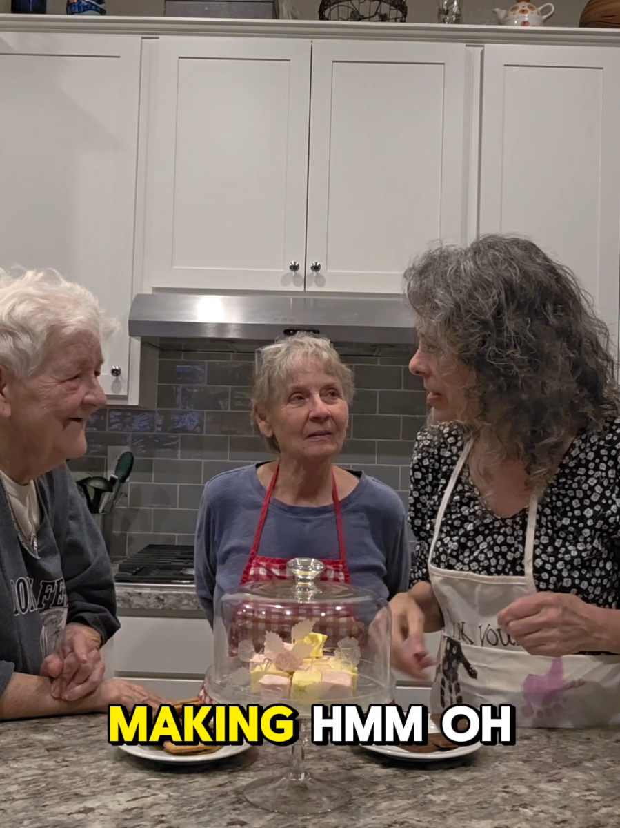 #cooking #smores #cookingfail #funny 