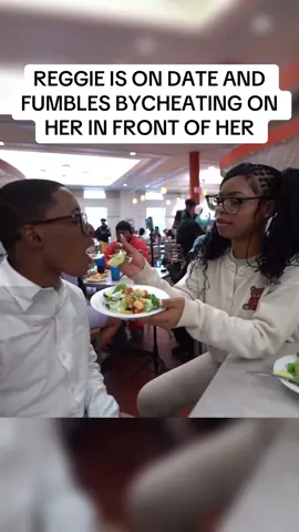 No wayy he did that  😭😭 #fyp #viral #girlhefunny #reggie #streamersuniversity #twitch #stream #live #clips 