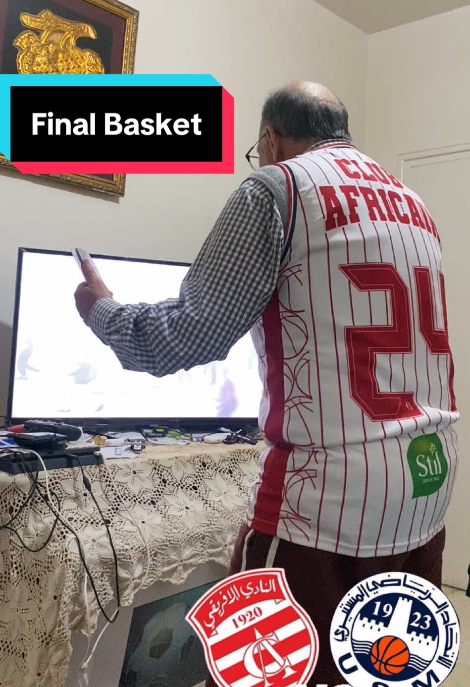 ‏الحمد لله 🇦🇹💪🏻  Hay rjel 🏀🔥@@salah barkit ✌🏻🔥 ##clubafricain1920🇦🇹##عقلية##شعب_الصيني_ماله_حل😂😂##tranding##ردة_فعل##fyp##reaction##viralvideos##tiktokindia##sports##lefriki_dima_labes🇦🇹✌️✊##basketball##final##tik_tok##lefriki_dima_labes🇦🇹✌️✊@@salahbarkit.reaction