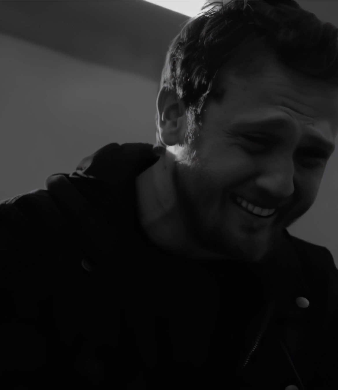 Çok yoruldum 🖤  #yamaçkoçovalı #yamaç #viral #fyp #cukur #çukur #الحفرة #حزين @𝐒𝐉 