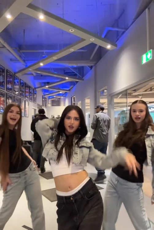 NOT ZAHIDE, ALINA, OR CHIARA :: don’t need to credit me! also srry for not posting! :: #alina #zahide #chiara #scp #scenepack #fyp #fypシ #foryou #crewnique #lunatix #alinabrss #alinabaraz #chiara #zahide #passion #yellena #angel #maxi #samro #furkan #gabriel #berkay @𝐙𝐀𝐇𝐈𝐃𝐄 @alina ✩ @c h i a r a 