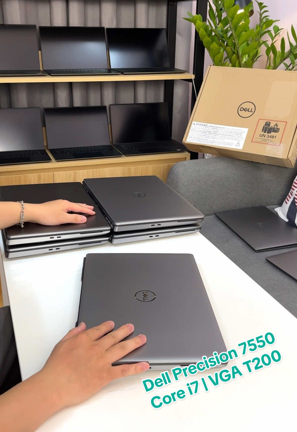 Dell Precision 7550 Laptop đồ hoạ chuyên nghiệp. #laptopbaoan #laptophanoi #laptopmy #laptopcaocap #dellprecision7550 #laptopdanhchodohoa #laptoplaptrinh #dellprecision7560 #dellprecision7670 #laptopdohoavanphong #revit #sketchup #autocad #reviewlaptop 