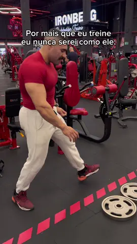 POV: vc vai pra academia mas eh main malphite 