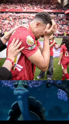 Nuestro Próximo Lateral Alexander Arnold se despide de Anfield😢  Listo para llegar a Madrid🙌  #alexanderarnold #futbol #noticias #viral_video 