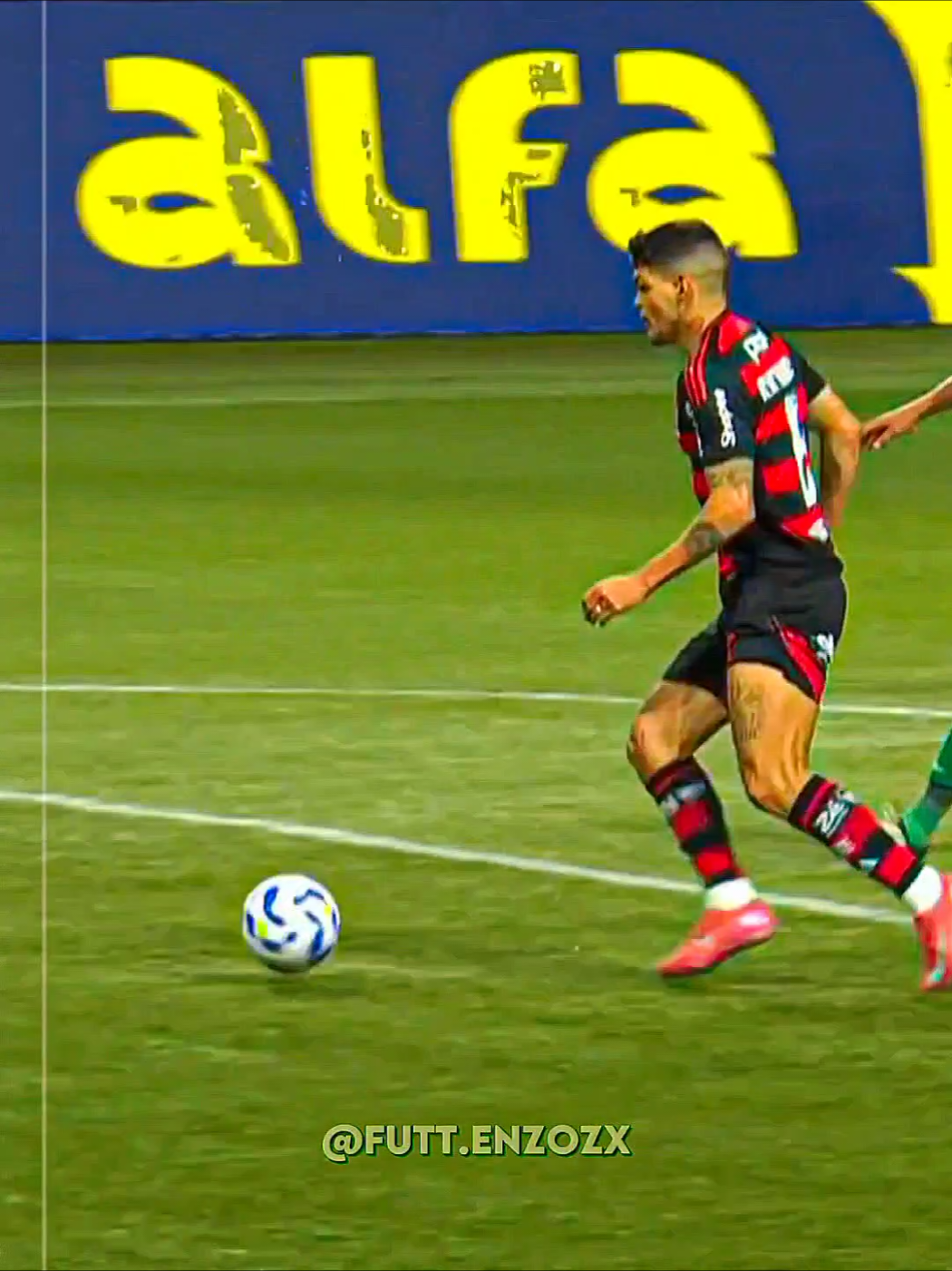 GOLAÇO DO AYRTON LUCAS!! 😍🔥 #flamengo #palmeiras #brasileirão2025 #ayrtonlucas 
